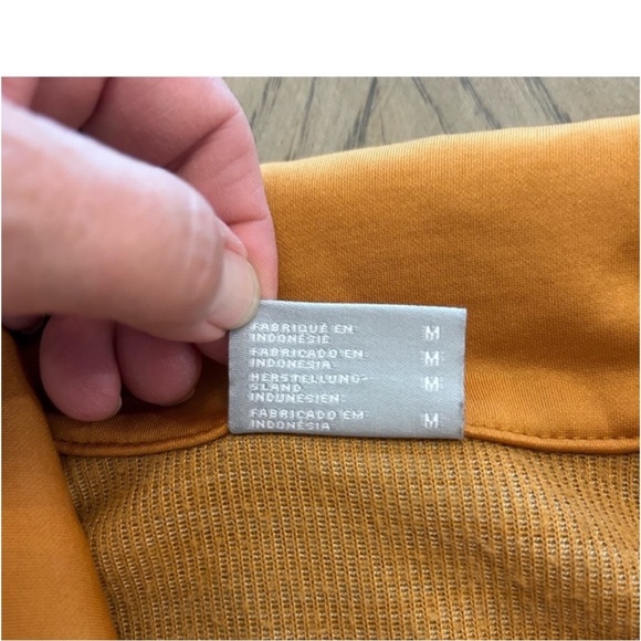 Columbia dull orange Long Sleeve Boxy Hoodie with Polo Collar size M - Picture 3 of 7